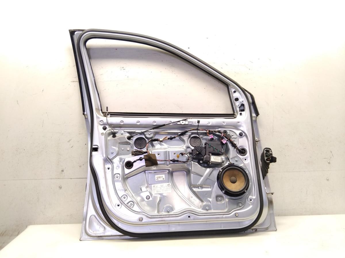 VW Polo 9N T&uuml;r vorn links Fahrert&uuml;r reflexsilbermetallic LA7W 5-T&uuml;rer Bj.2003