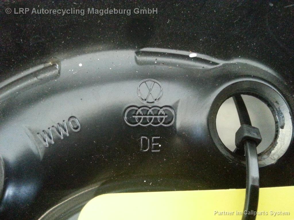 VW Passat 3B Bj.1998 Stahlfelge 6 x 15 ET45 8D0601027