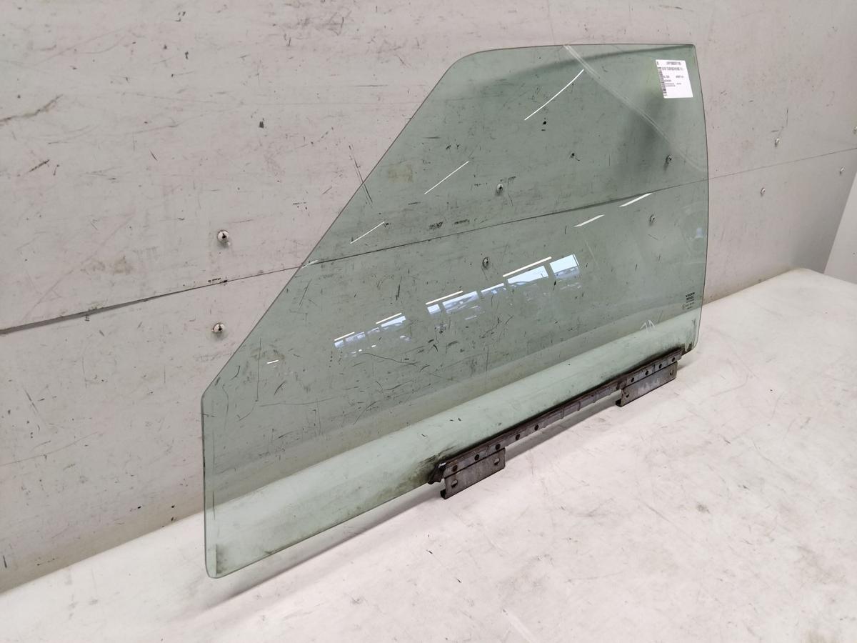 Volvo 940 Kombi T&uuml;rscheibe vorn links gr&uuml;ncolor Bj.1998
