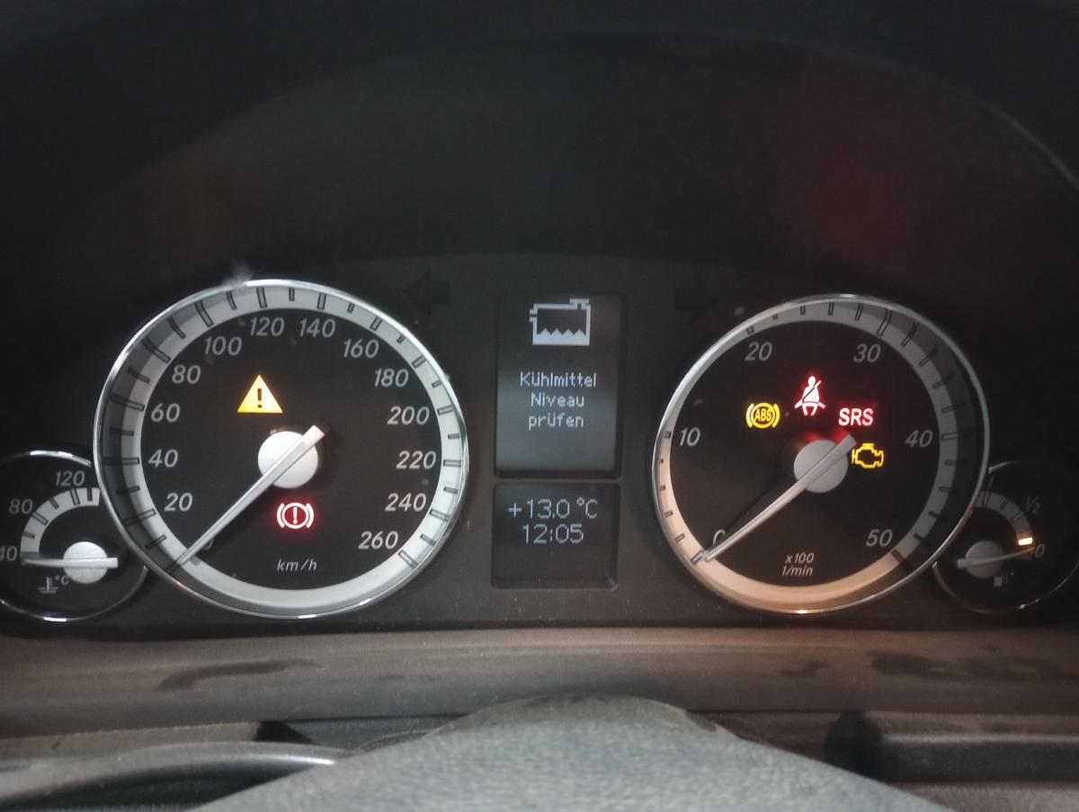 Mercedes Benz C-Klasse S203 original Kombiinstrument 2035401848 Bj 2005