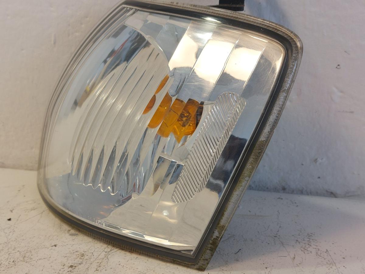 Mazda Demio DW Blinkleuchte Blinker Frontblinker vorn links ab Bj 2000 Facelift