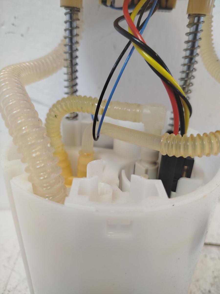 Mercedes Citan W420 Kraftstoffpumpe Innentankpumpe Dieselpumpe OEM A2C16761605