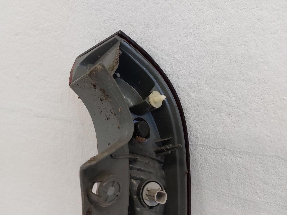 Honda Stream Gen1 RN1 ab04 Rückleuchte links Rücklicht Heckleuchte Facelift