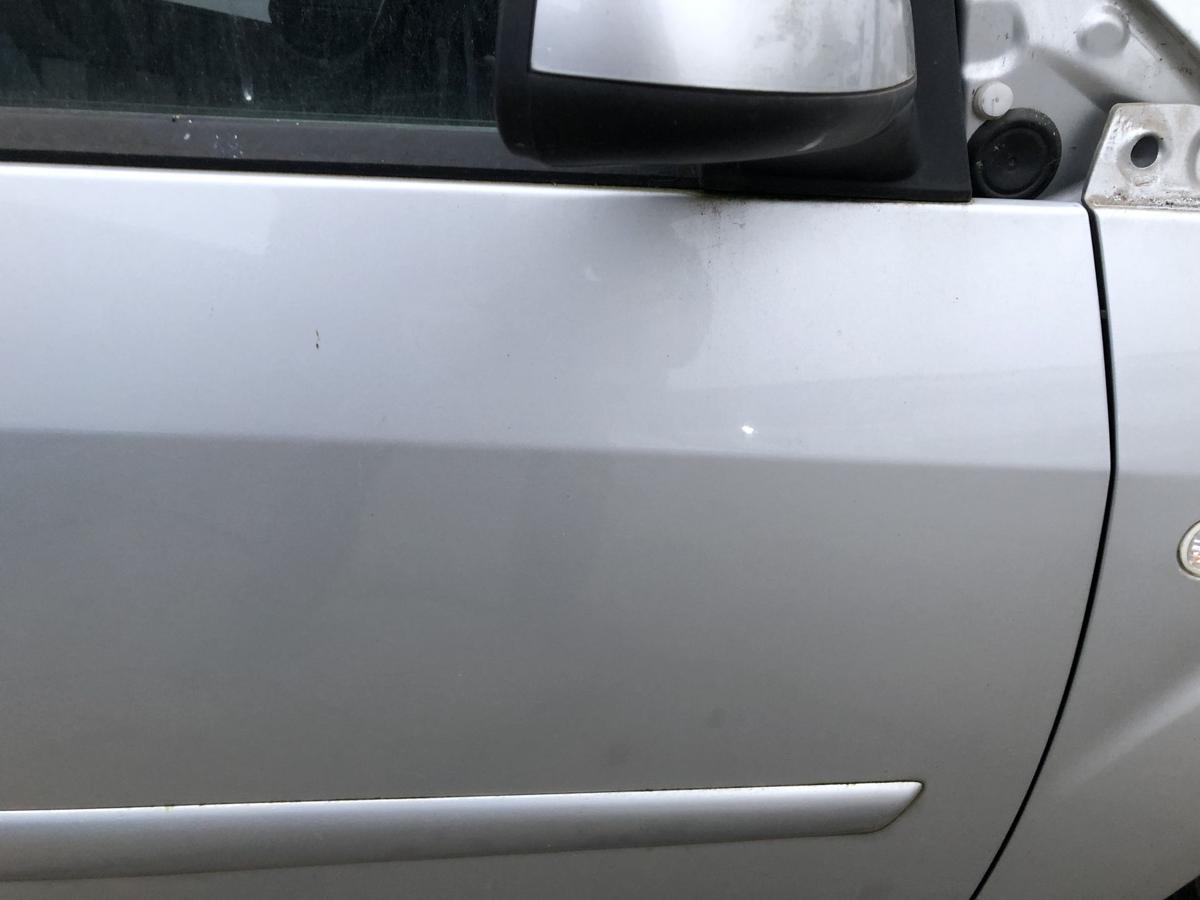 Ford Fiesta JD3 JH1 ab05 T&uuml;r vorne rechts 5t&uuml;rer Beifahrert&uuml;r Rohbau Polarsilber