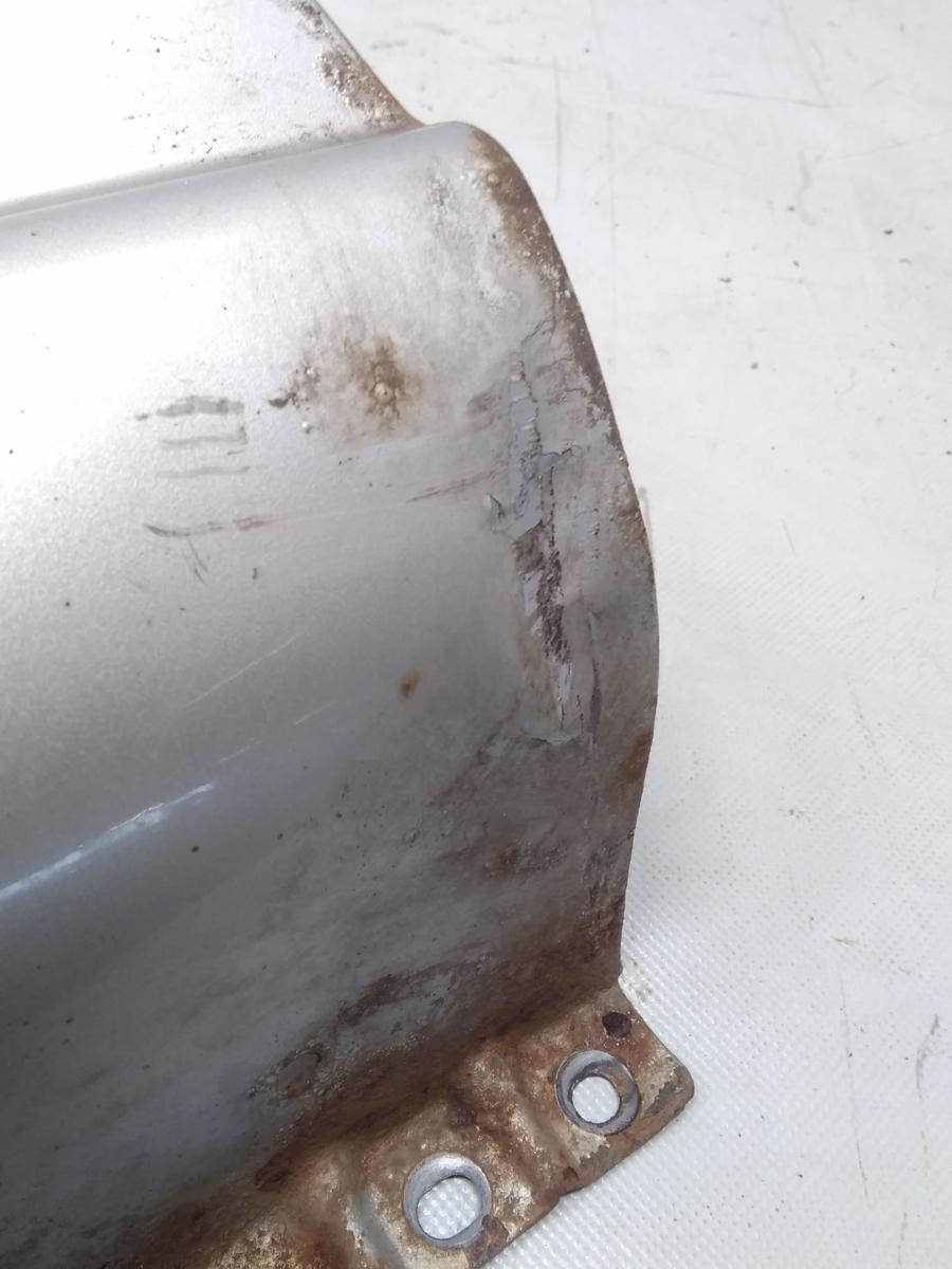 Suzuki Liana original Kotflügel vorn links silbermetallic BJ2005 Anrostung