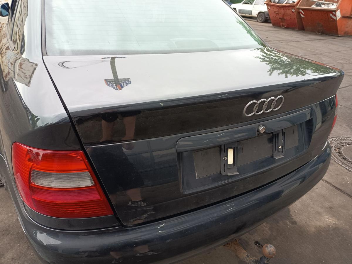 Audi A4 B5 Limo original Heckklappe LZ9U Vulkanschwarz Baujahr 1997