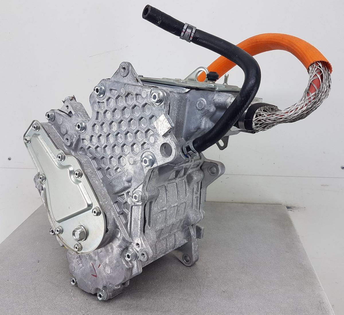 Mitsubishi Eclipse Cross Lichtmaschine Generator Bj2023 Plug-in-Hybrid 2,4 72kw