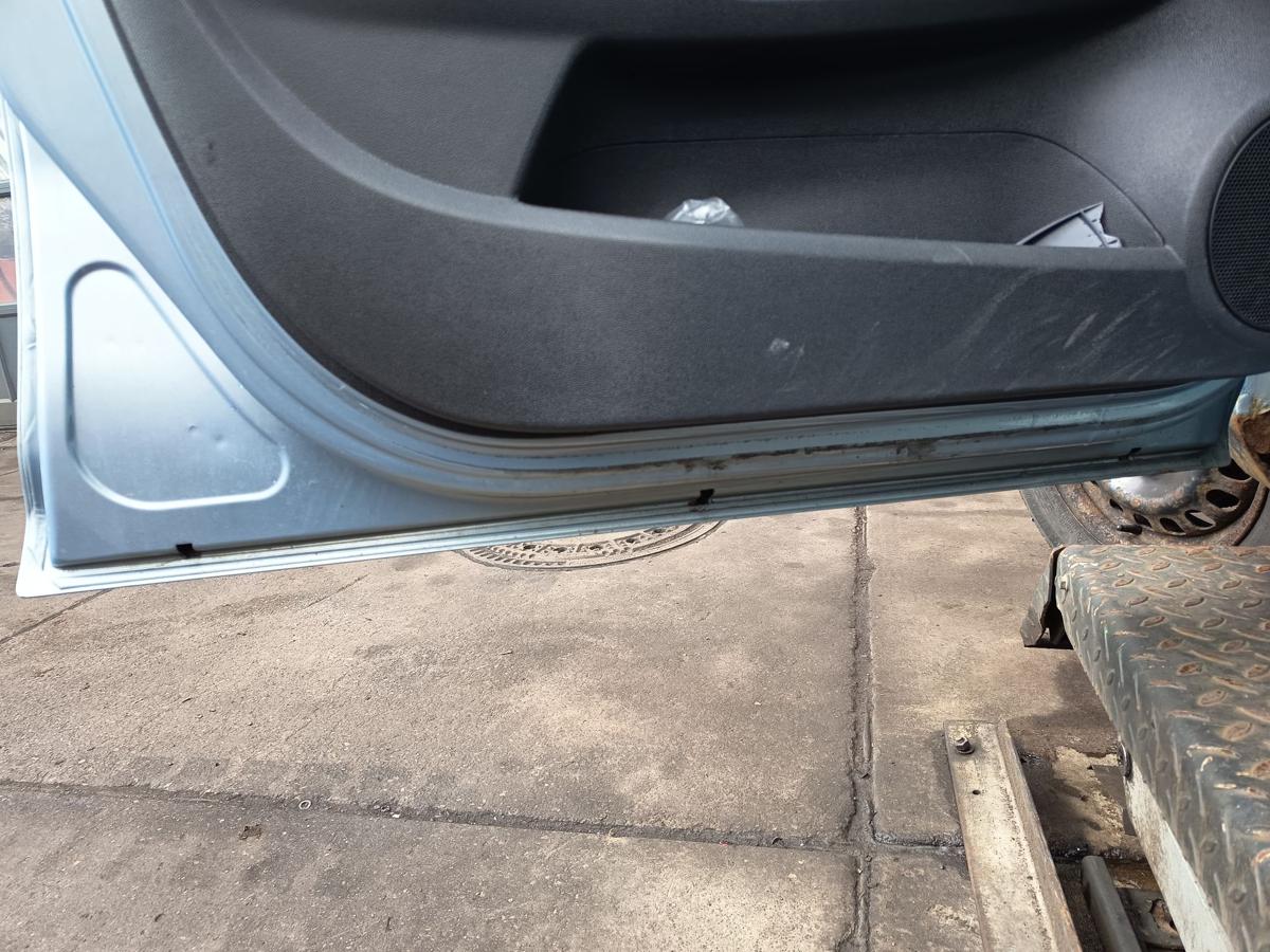 Opel Corsa D 5t&uuml;rer original T&uuml;r vorn links Fahrer Z21C Aeroblau Bj 2007