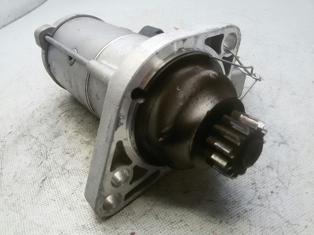 VW Passat 3C original Anlasser Starter 02Z911024A ESW20ER121 VALEO BJ2009