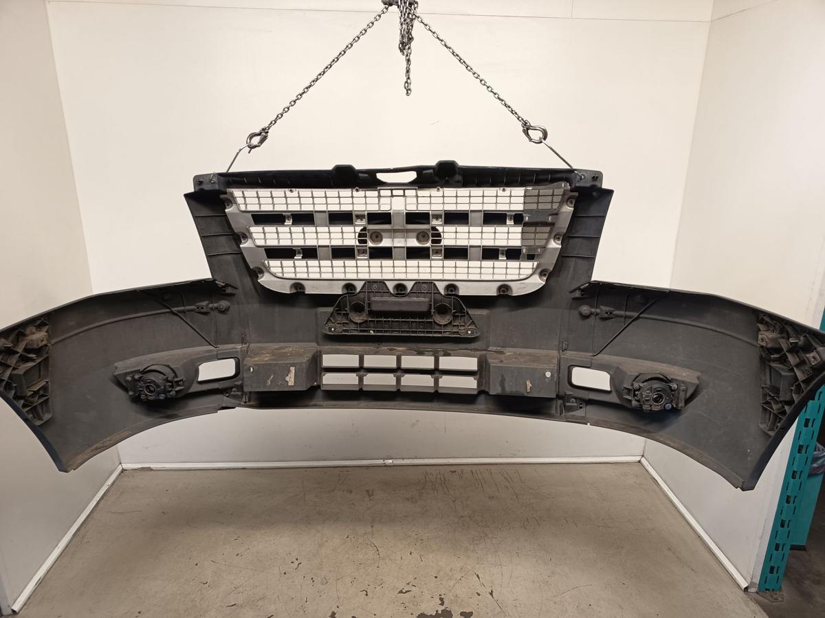 Ford Transit TT9 original Sto&szlig;stange F&auml;nger vorn Front Blazerblue Bj 2013