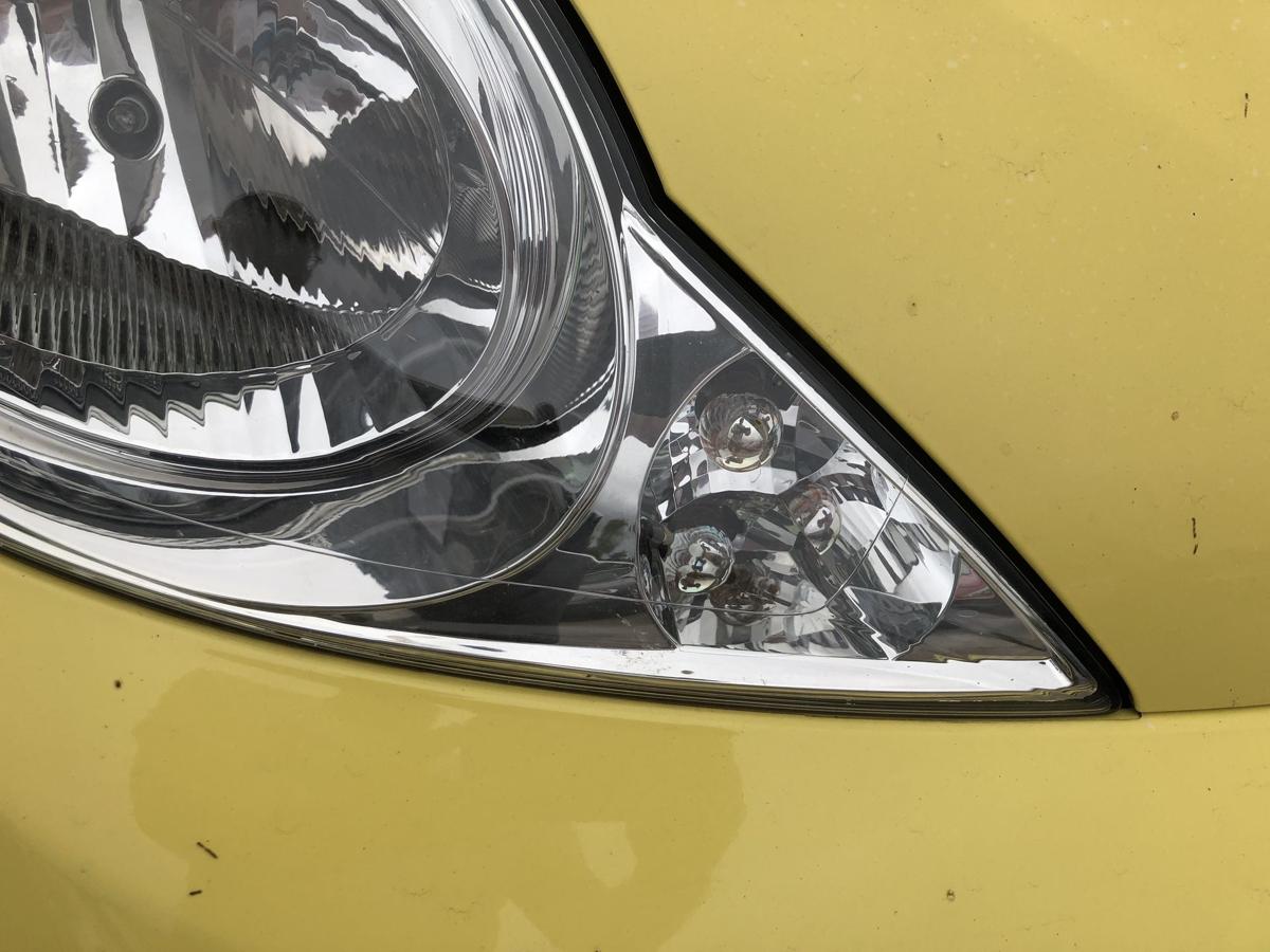 Peugeot 107 Typ P Scheinwerfer rechts Hauptscheinwerfer Halogen Valeo