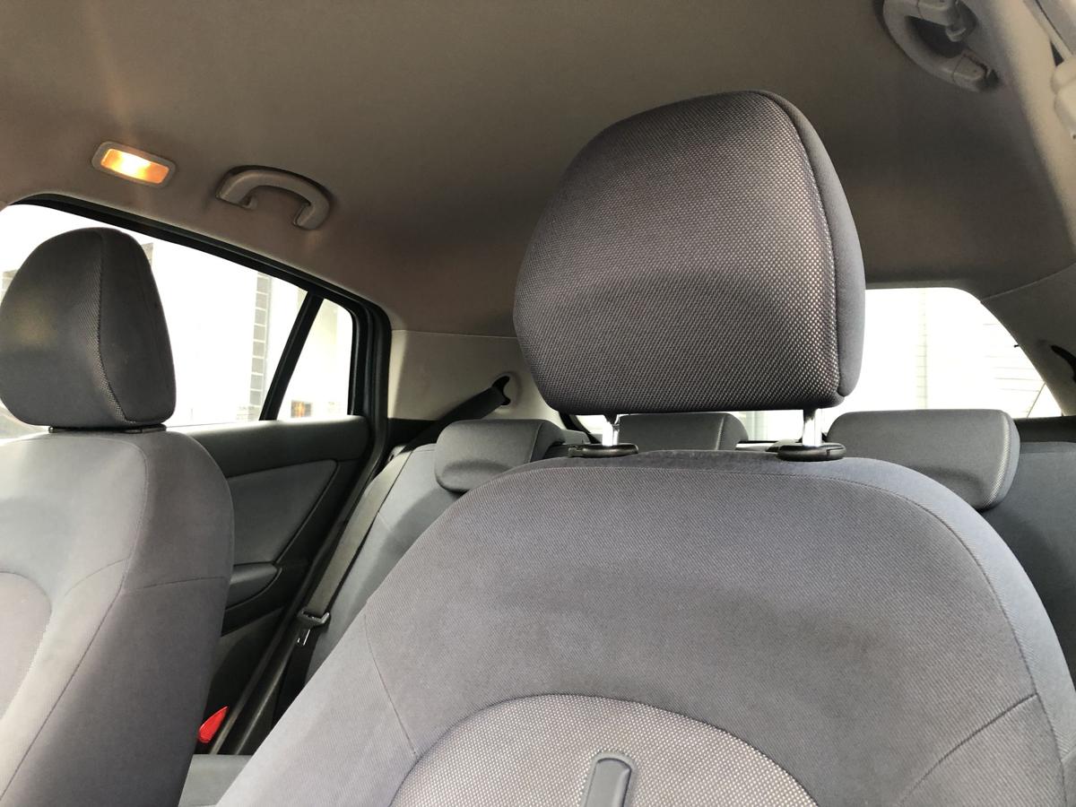 Fiat Bravo 198 Sitz vorn links Fahrersitz Stoff mit Muster ohne Heizung
