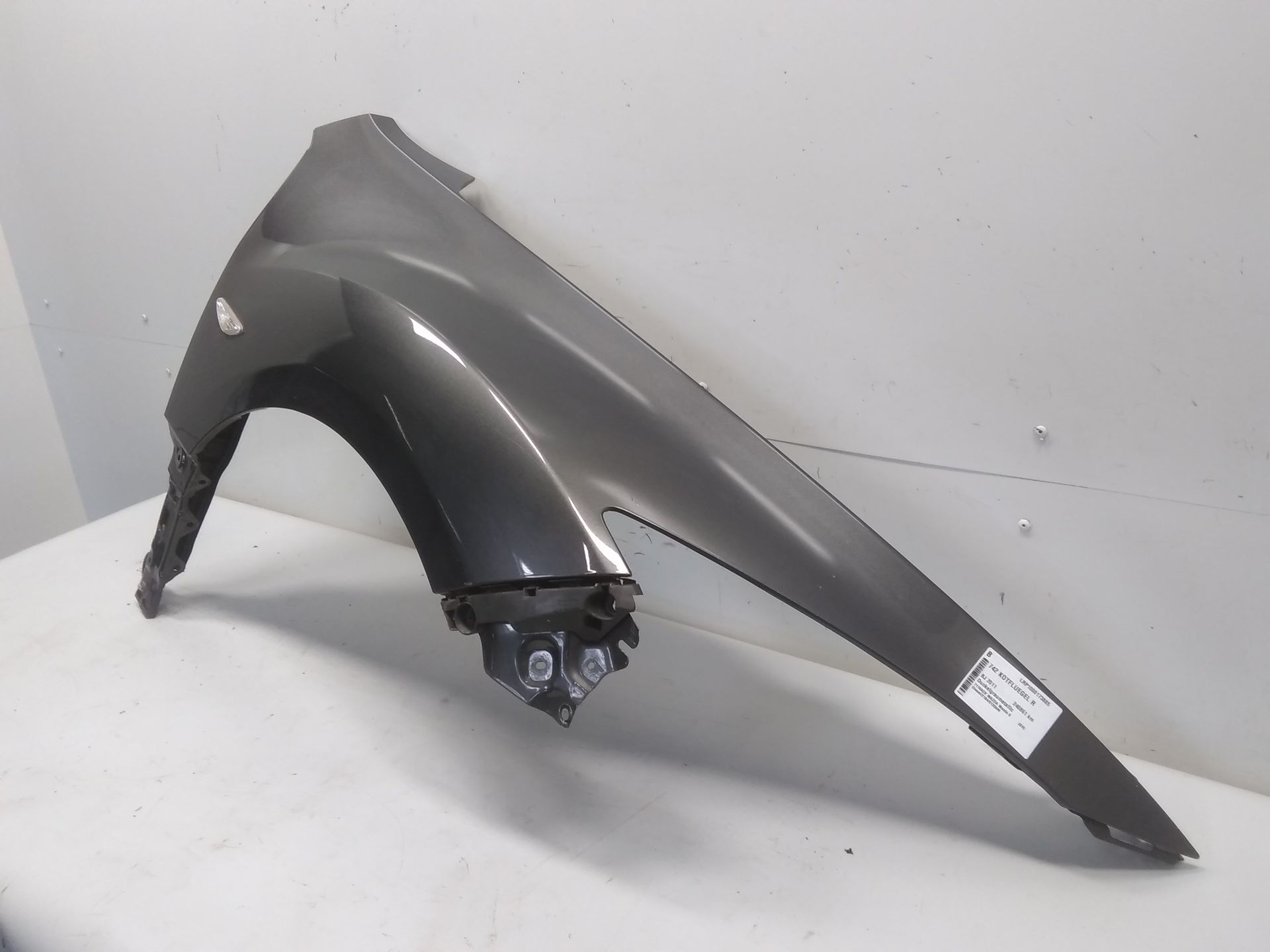 Mazda 6 GH original Kotfl&uuml;gel vorn rechts Dunkelgraumetallic Bj.2011
