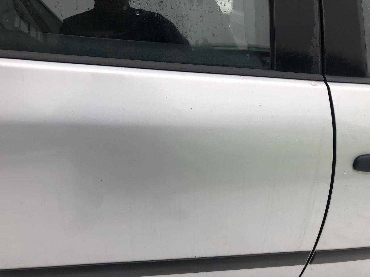 VW Golf 5 V 1K T&uuml;r hinten rechts Fondt&uuml;r LA7W Reflexsilber Metallic