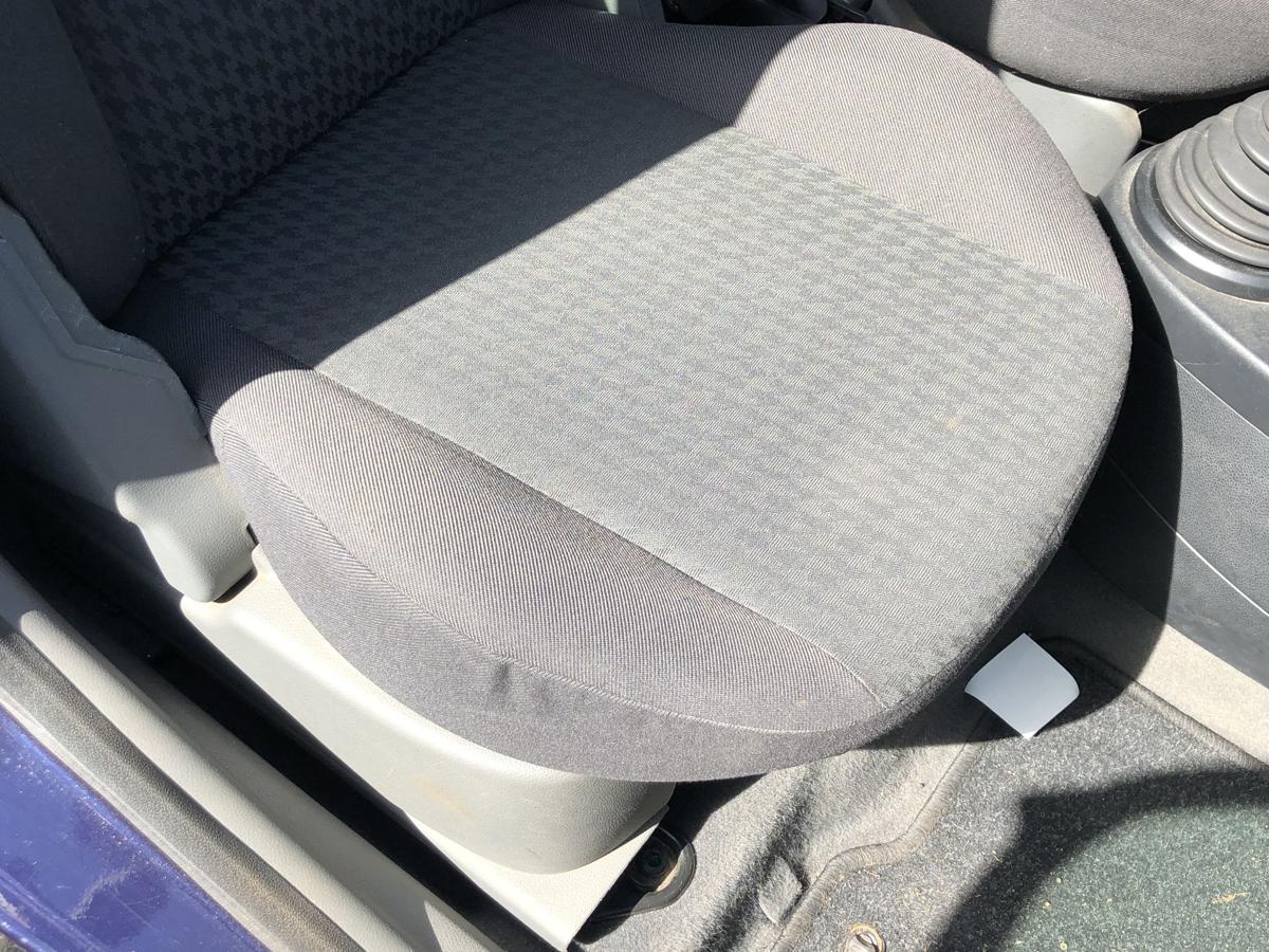 Ford Fusion JU2 Sitz vorn rechts Beifahrersitz Stoff ohne Heizung Autositz