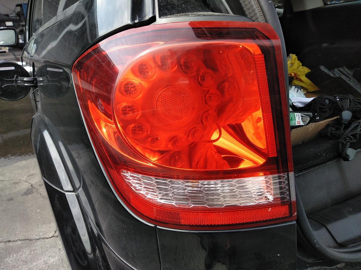 Fiat Freemont original R&uuml;ckleuchte Heckleuchte links au&szlig;en LED Bj.2015