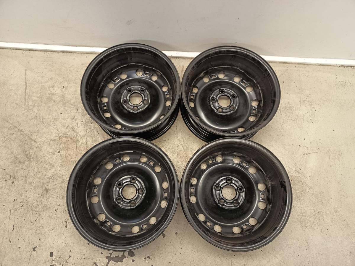 VW Polo 6R original Satz Stahlfelgen 6Jx15 ET38 6C060102B/C ab 2009 VW Polo 6R original Satz Stahlfelgen 6Jx15 ET38 6C060102B/C ab 2009