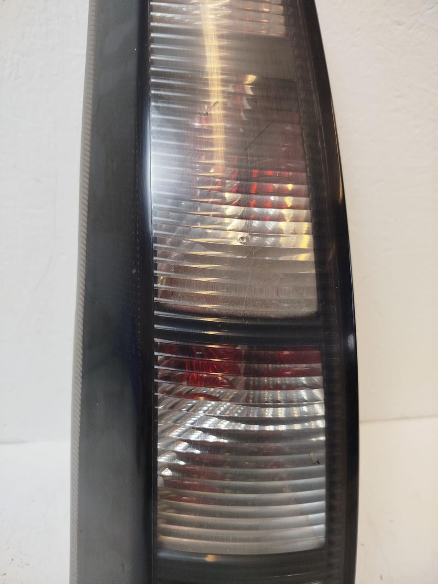 Opel Meriva A Rückleuchte Schlussleuchte Rücklicht Lampe hinten links schwarz