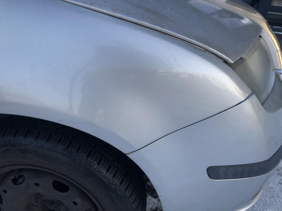 Skoda Fabia 6Y Combi Kotfl&uuml;gel rechts Fender LF7T Radabdeckung