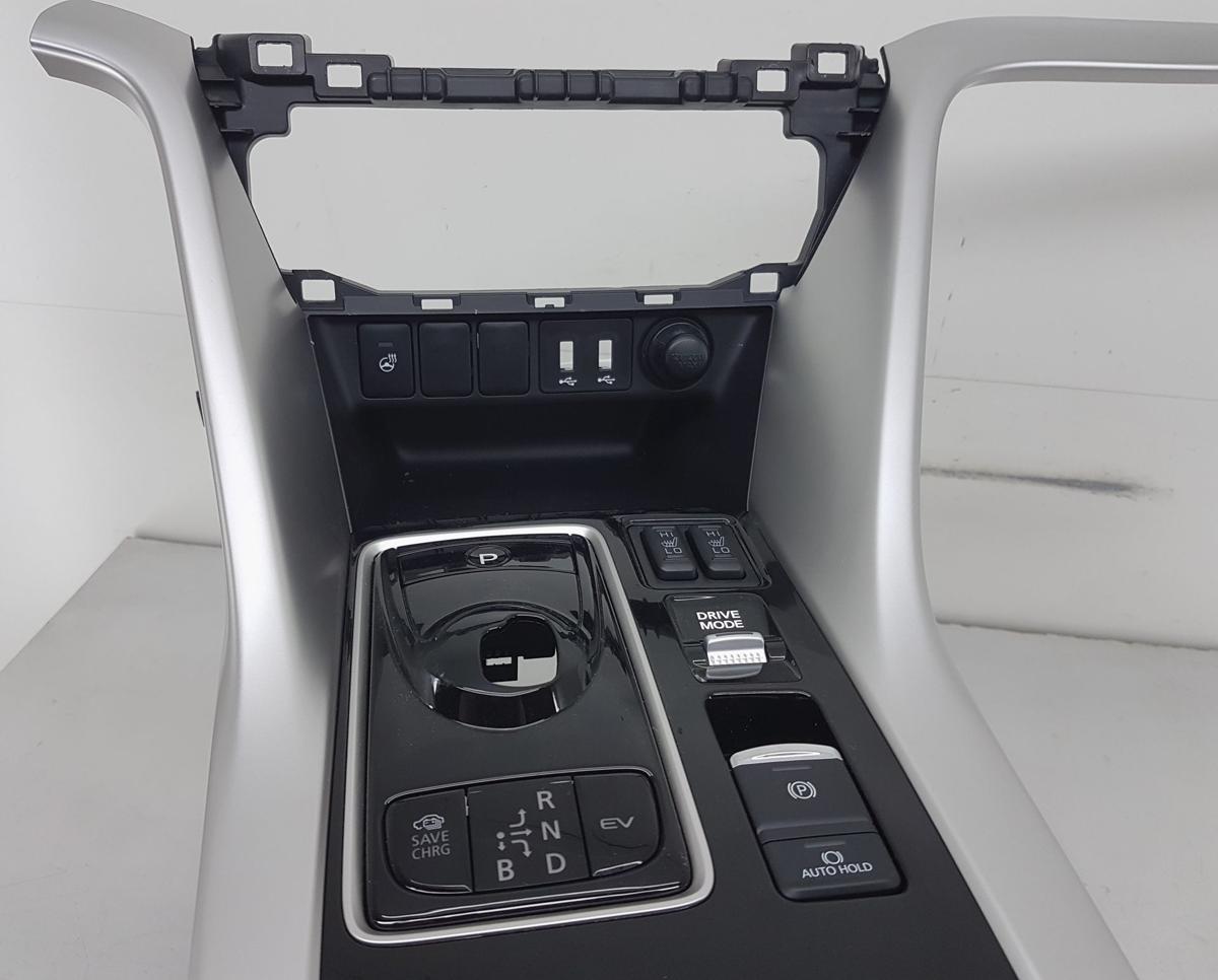 Mitsubishi Eclipse Cross Mittelkonsole Bj2023 Mittelarmlehne Zierleisten