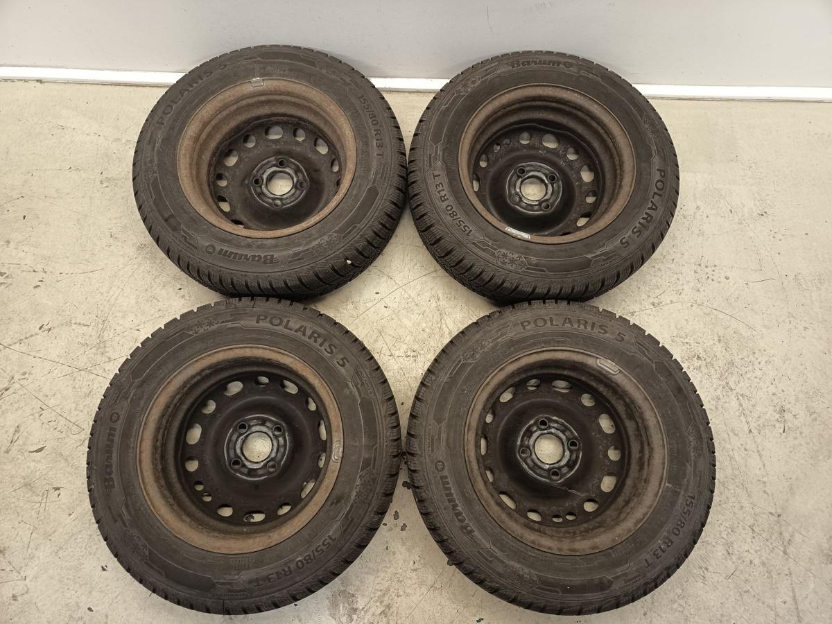 Opel Corsa C orig Satz Stahlfelgen mit Reifen 5x13 ET 43 mit Radkappen Bj 2004