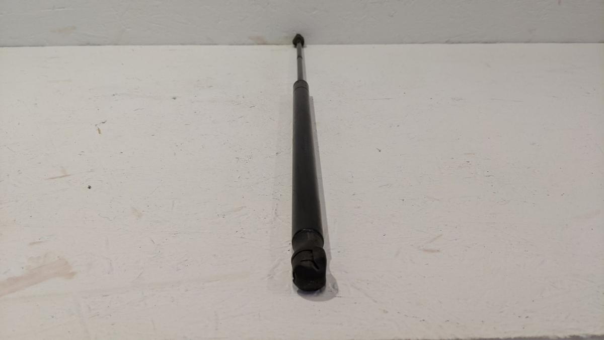 Ford Fiesta Gasdruckd&auml;mpfer Gasdruckfeder D&auml;mpfer Heckklappe