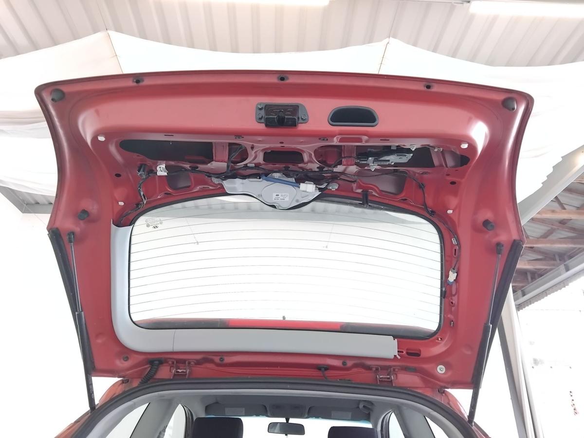 Hyundai Accent 3 MC Heckklappe N8 Tango Red mit Heckscheibe 3-t&uuml;rig BJ2007