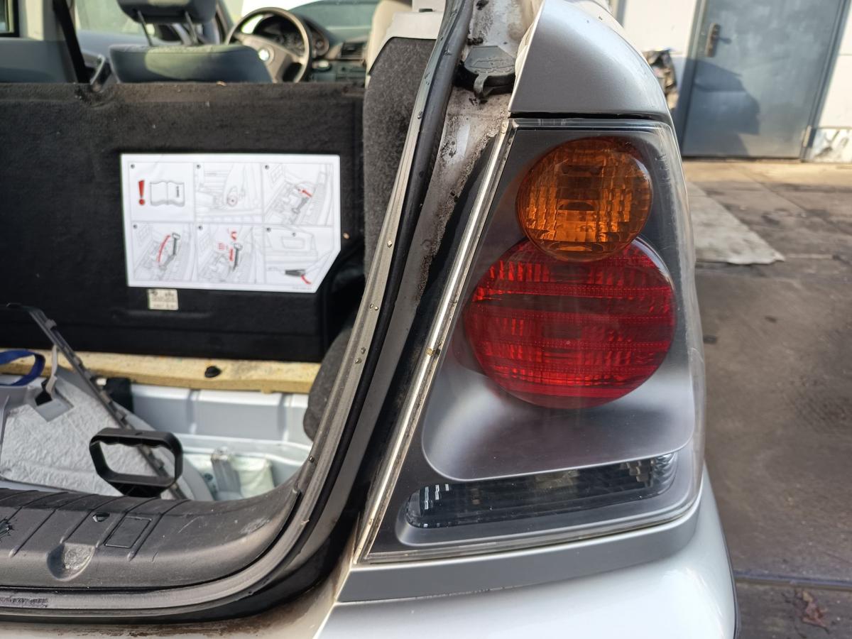 BMW 3er E46 Compact original R&uuml;ckleuchte rechts Heck/Schluss/Licht Bj 2002