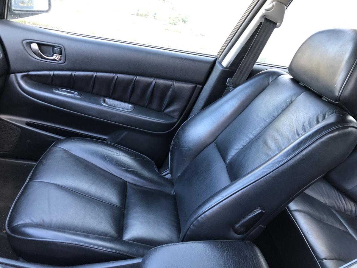 Mitsubishi Galant EA0 Avance Lederausstattung Limo Leder schwarz Ledersitze