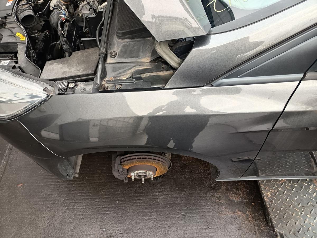 Ford Focus III original Kotfl&uuml;gel links Fahrer Magnetic Grau Facelift Bj 2015