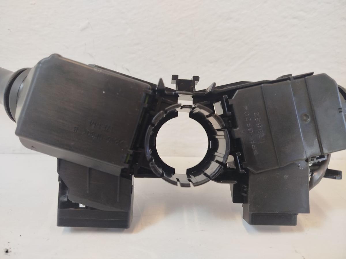 Toyota Yaris XP13 Kombischalter Lenkstockschalter Blinker Wischer Hebel