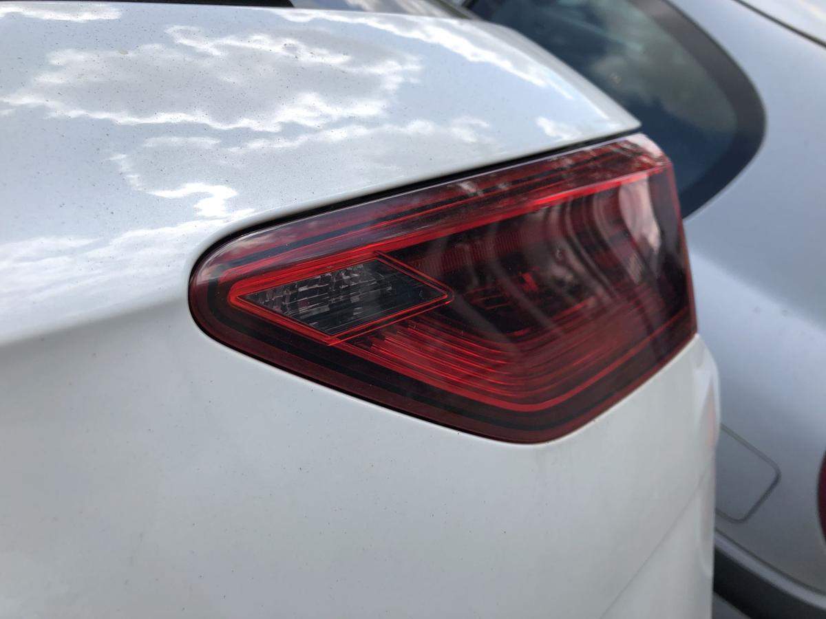VW Golf 8 VIII CD Variant Rückleuchte innen rechts Rücklicht Heckleuchte LED