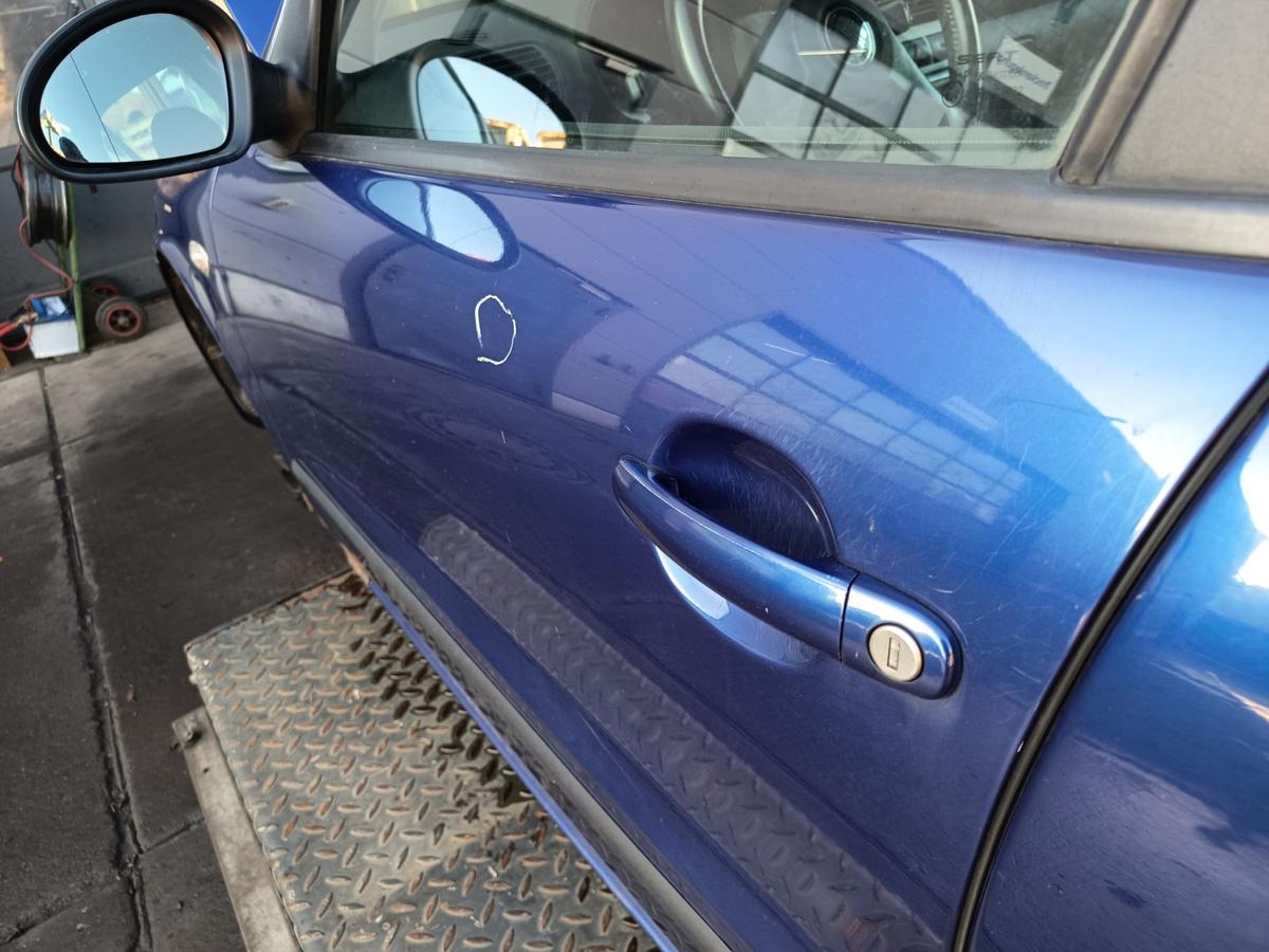 Seat Leon 1M original T&uuml;r vorn links Fahrer S5S Almeriablau Bj 2005