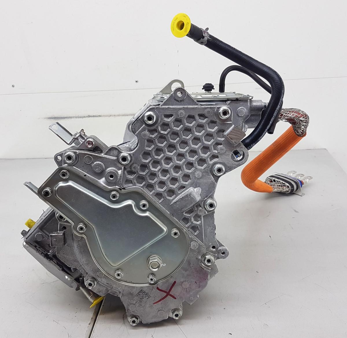Mitsubishi Eclipse Cross Lichtmaschine Generator Bj2023 Plug-in-Hybrid 2,4 72kw