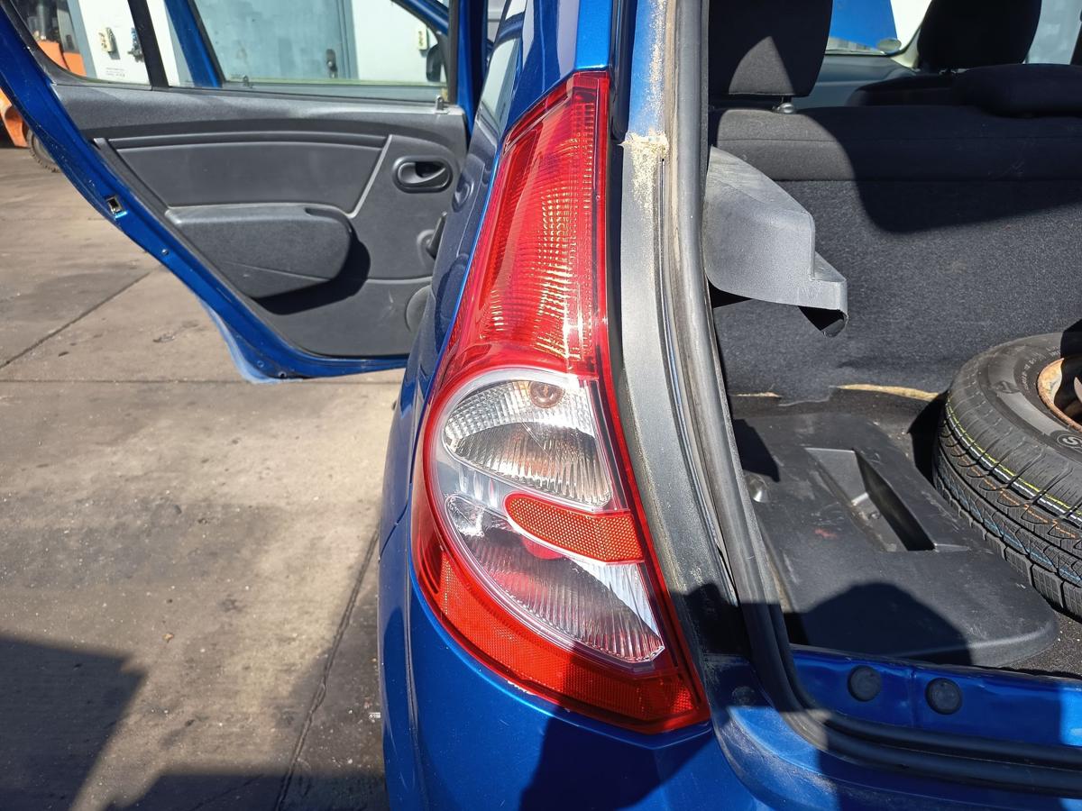 Dacia Sandero 1 BS original R&uuml;ckleuchte links Heck Schlusslicht Bj 2009