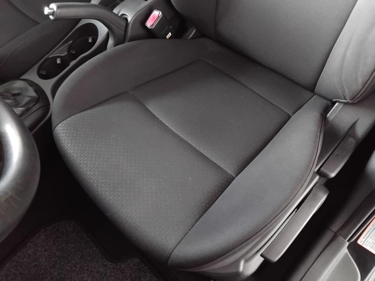 Hyundai i30 FD orig Sitz vorn links Fahrersitz Stoff dunkelgrau 5t&uuml;rig BJ2008