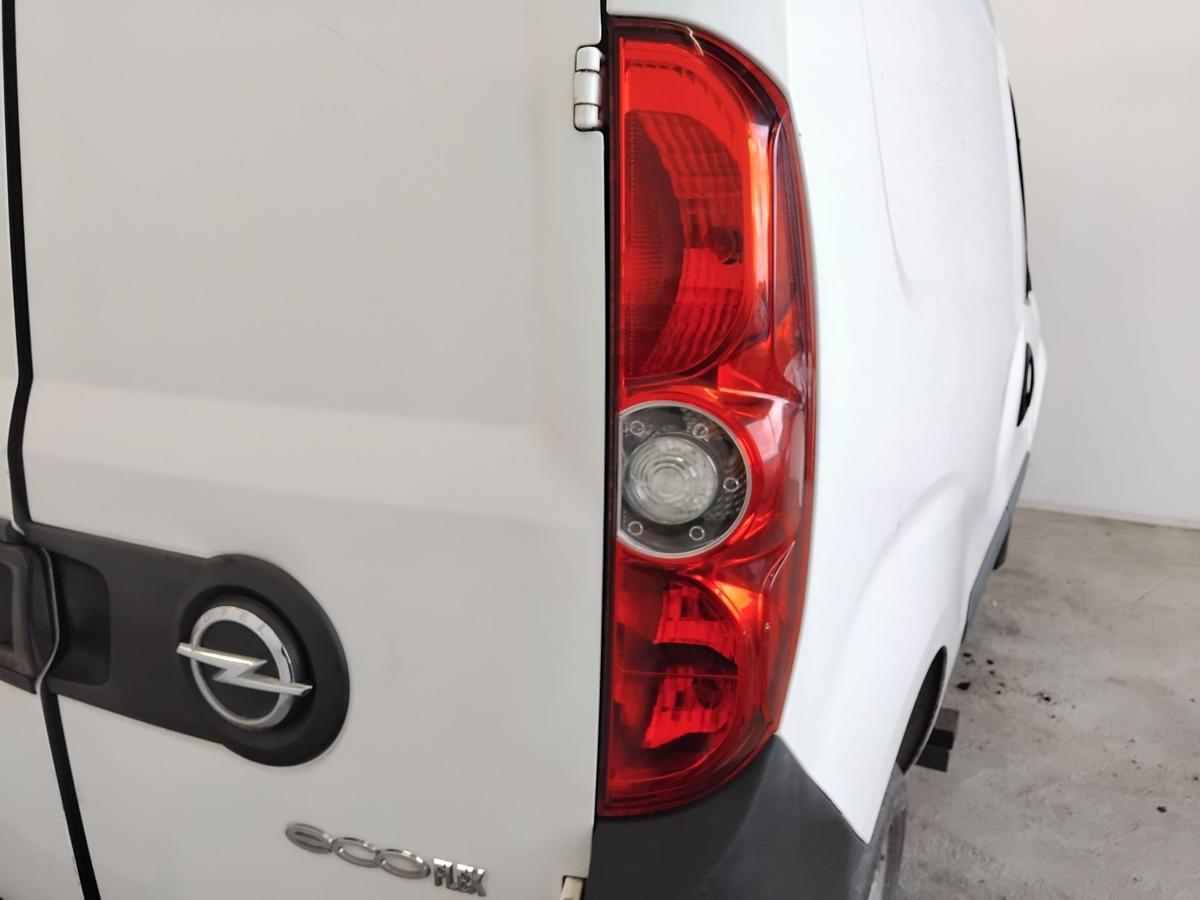Opel Combo D Kasten original Rückleuchte Heckleuchte rechts BJ2014