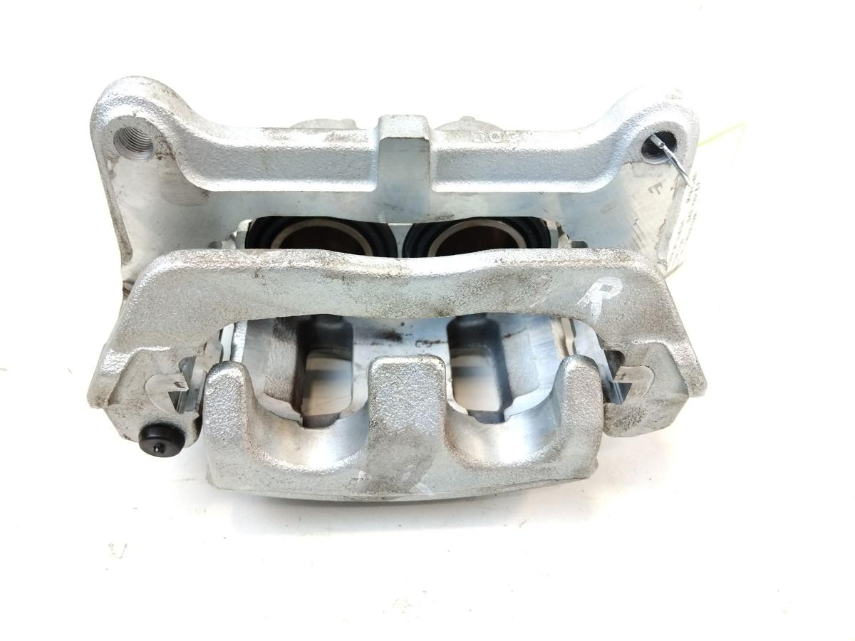 Mitsubishi Eclipse Cross original Bremssattel rechts vorn mit Tr&auml;ger 4B12 2.4 72kw