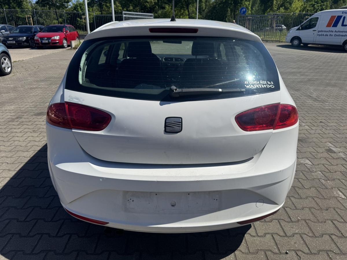 Seat Leon 1P original Kotfl&uuml;gel vorn links LB9A Candyweiss Bj.2010