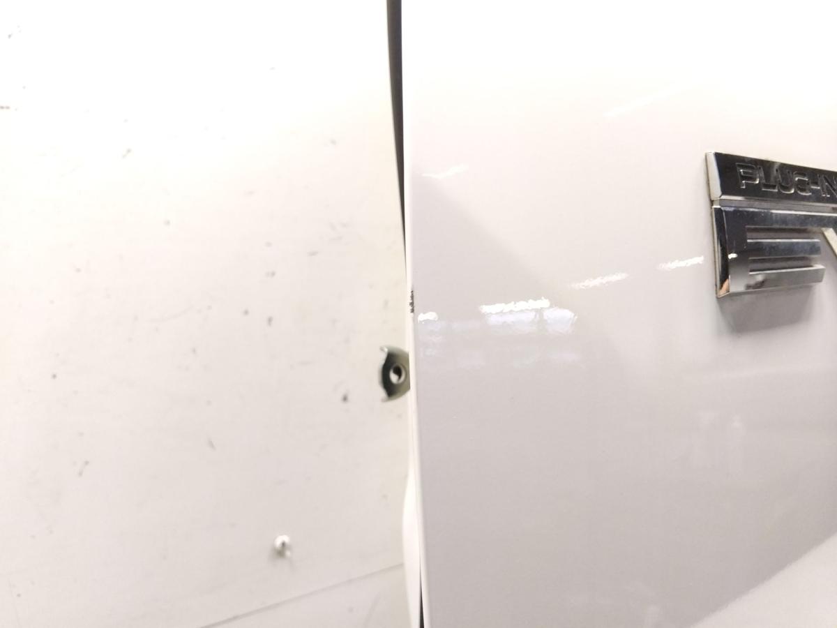 Mitsubishi Eclipse Cross original T&uuml;r links vorn weiss W37 Scheibe Fensterheber