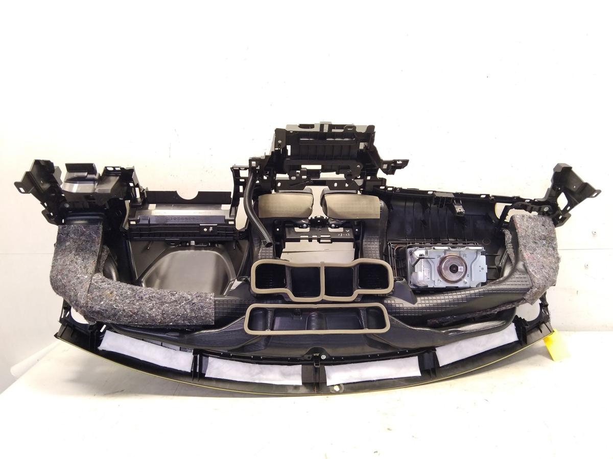 Mitsubishi Eclipse Cross original Armaturenbrett Cockpit Facelift Bj.2024