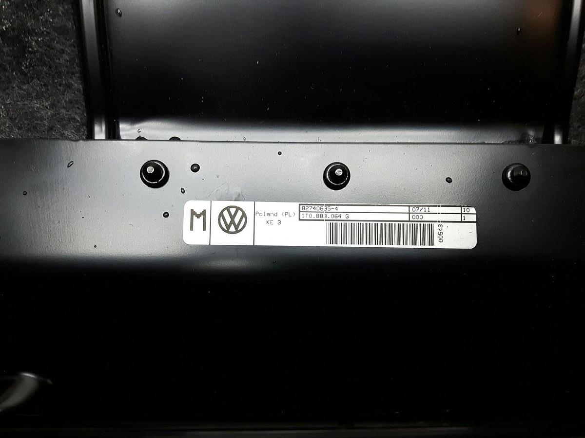 VW Touran 1T3 1T0883064G Sitz mitte mitte original BJ2011