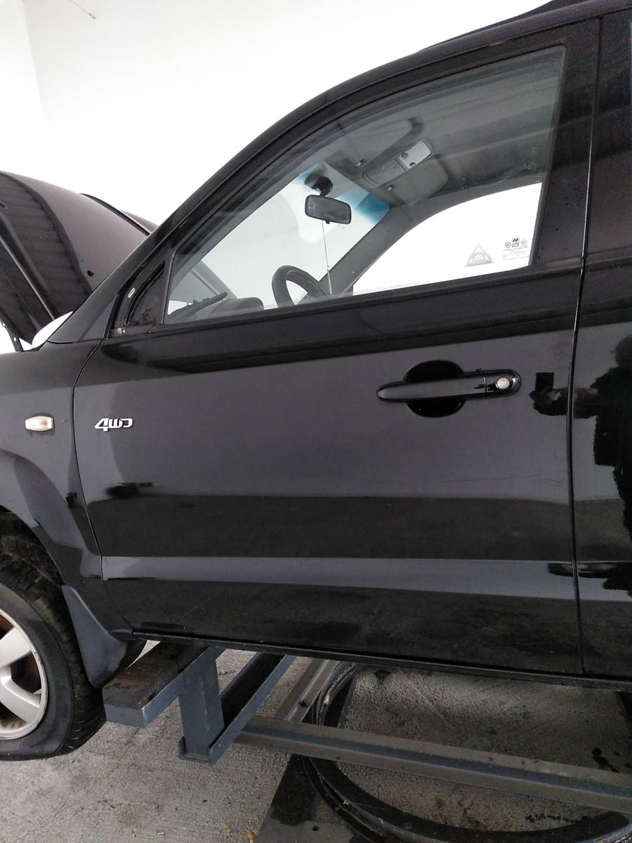 Hyundai Tucson JM Tür vorn links Fahrertür schwarz EB ebony black Bj.2004