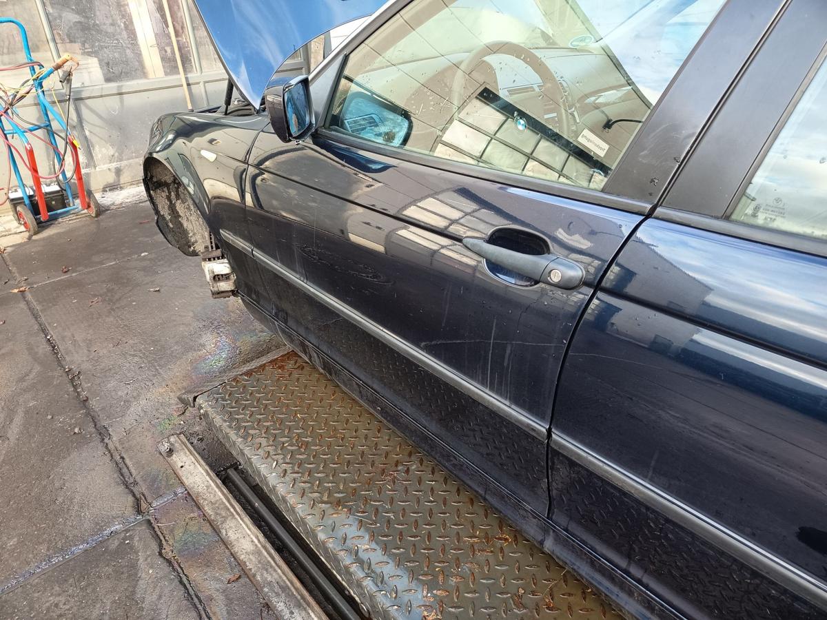 BMW E46 original T&uuml;r vorn links Fahrer 317/5 Orientblau Bj 2005