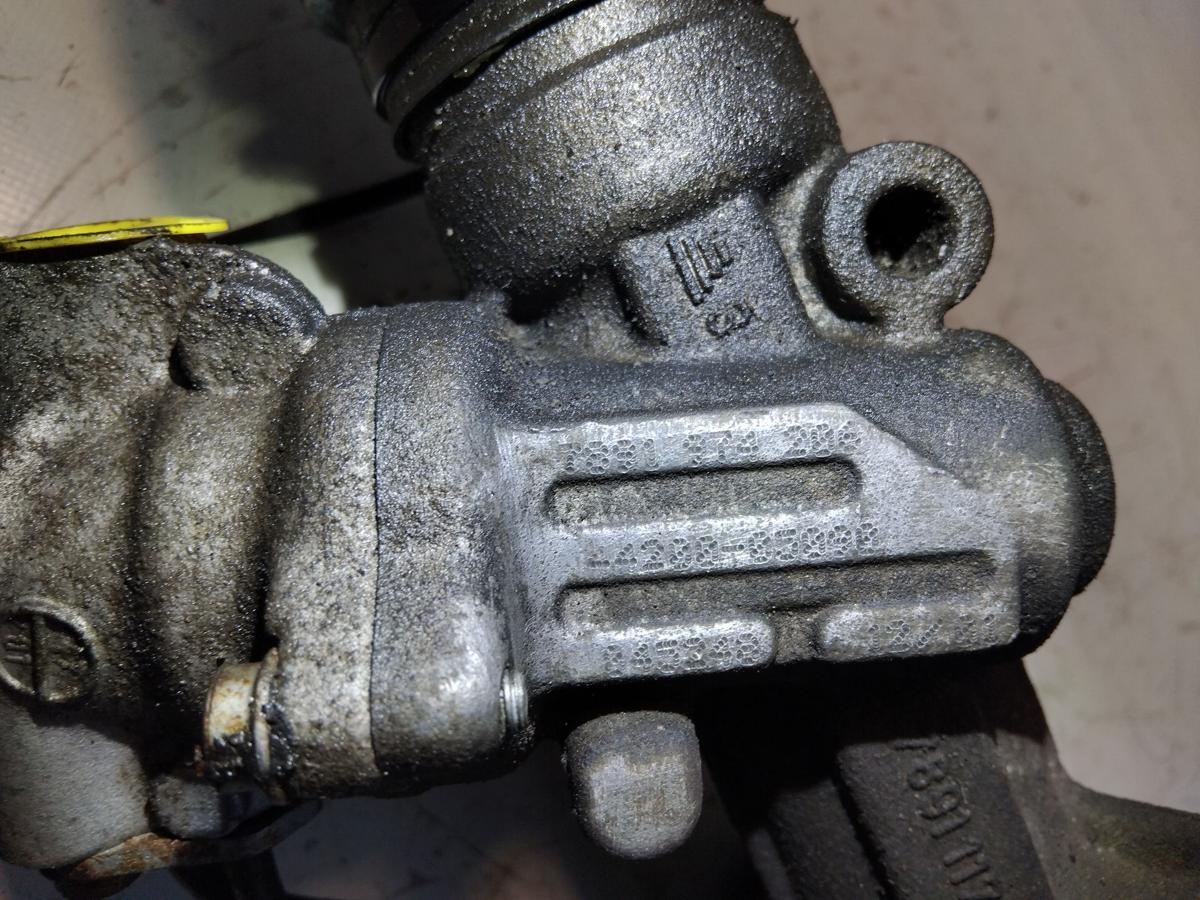 Toyota Avensis T22 original Servolenkgetriebe 1.8 95kw 1ZZ BJ2002