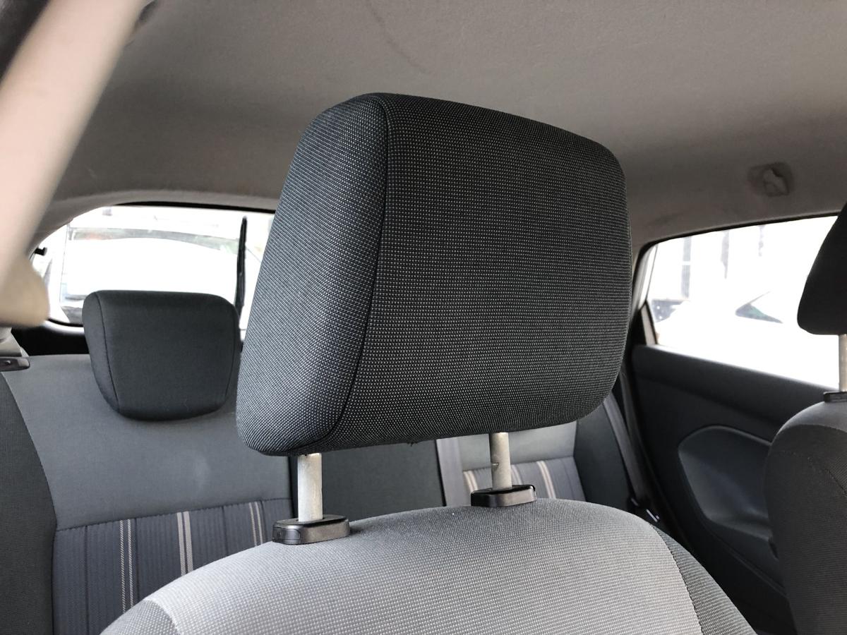 Ford Fiesta JA8 2AJ Sitz vorne rechts Beifahrersitz 5trg