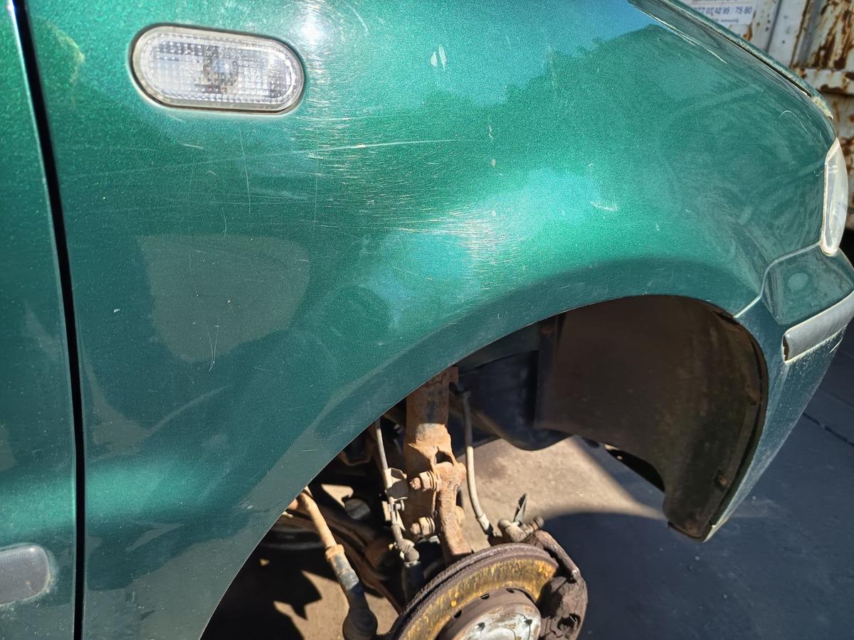 VW Polo 6N original Kotfl&uuml;gel rechts LD6D Gr&uuml;n Facelift Baujahr 1997