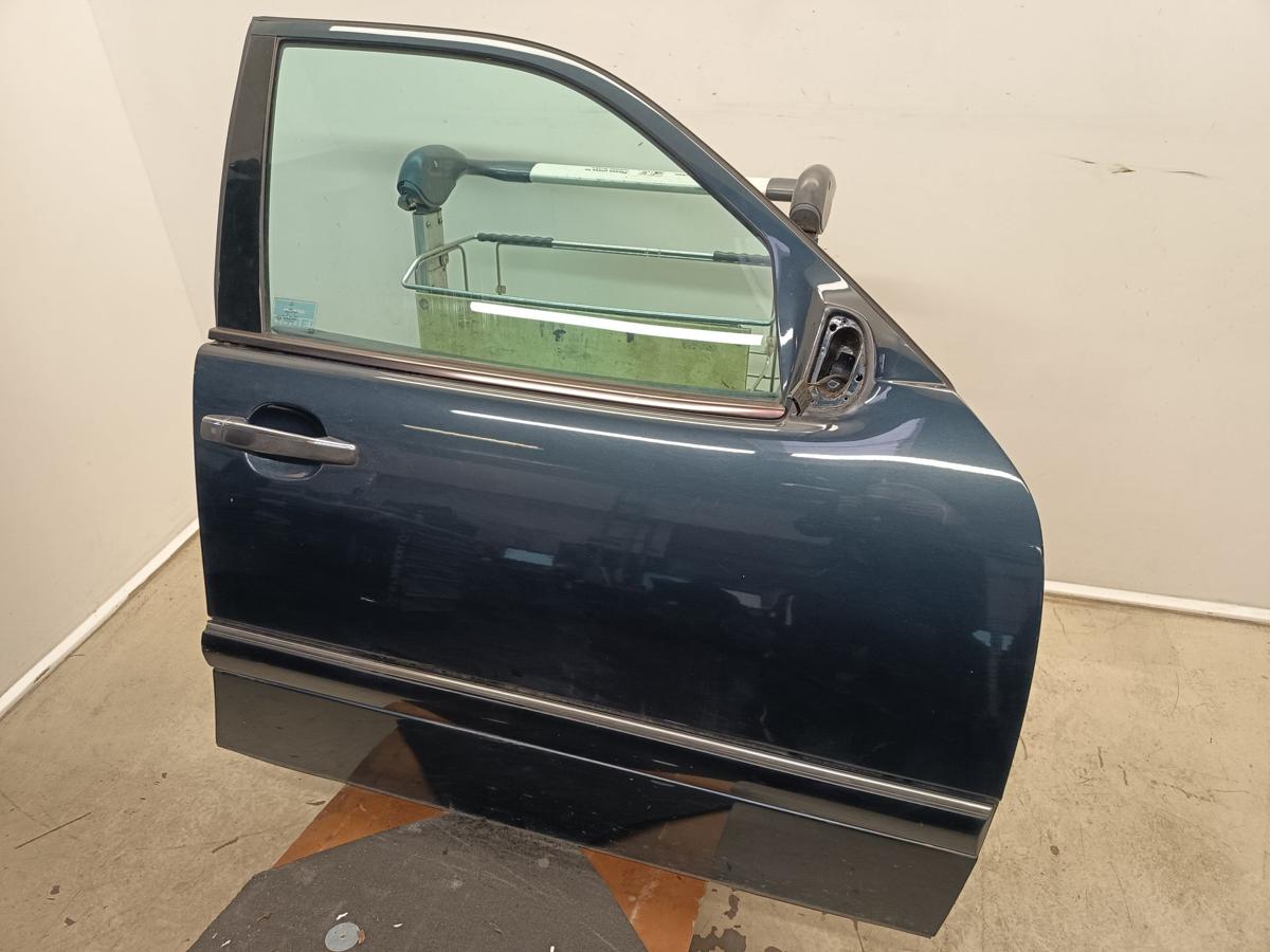 Mercedes E-Klasse S210 original T&uuml;r vorne rechts 189 Smaragdschwarz Bj 1998