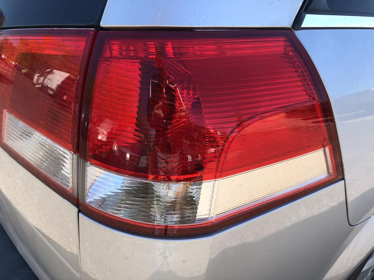 Opel Vectra C Caravan ab 05 R&uuml;ckleuchte au&szlig;en rechts Ecke Kombi rot silber