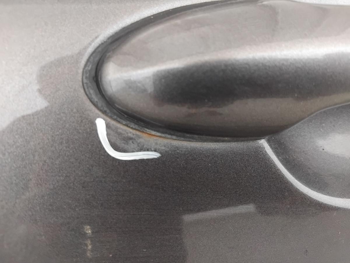 Mazda Tribute EP2 T&uuml;r vorn links Fahrert&uuml;r graumetallic BJ2006 Anrostung